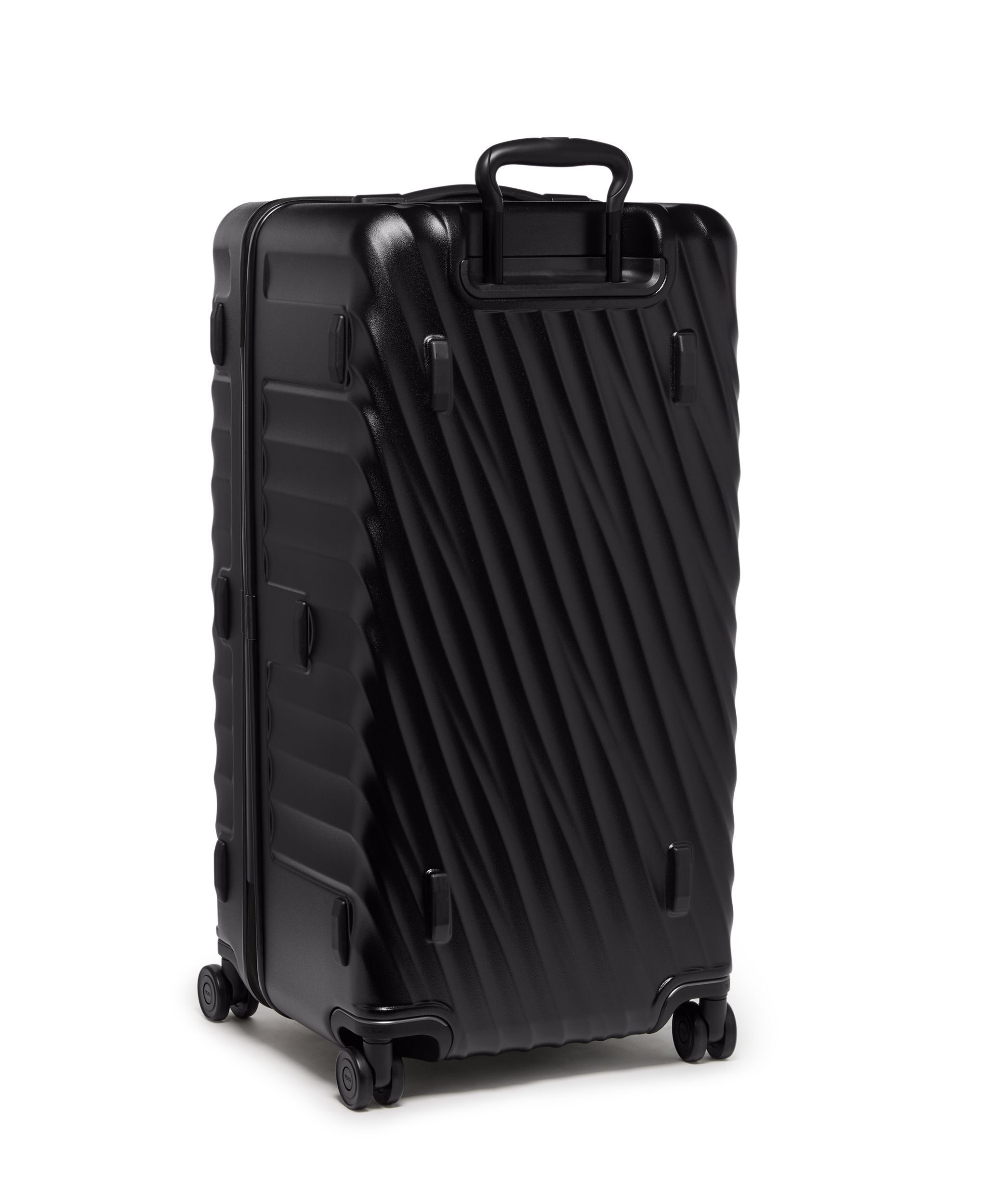Large Rolling Trunk in Black Texture | 19 Degree | TUMI Singapore