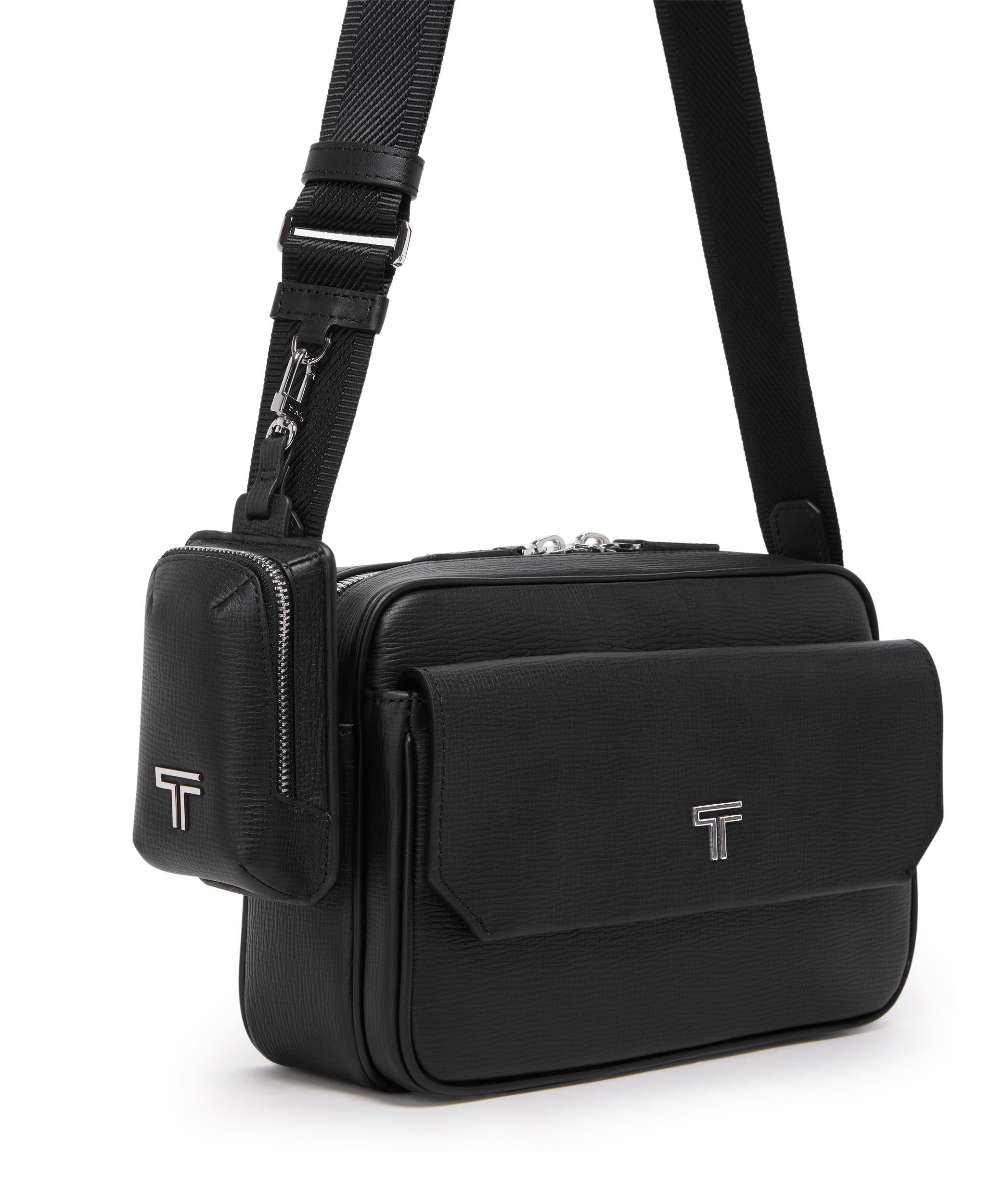 Luggage Tag Pouch in Black Pebbled | Turin | TUMI Singapore