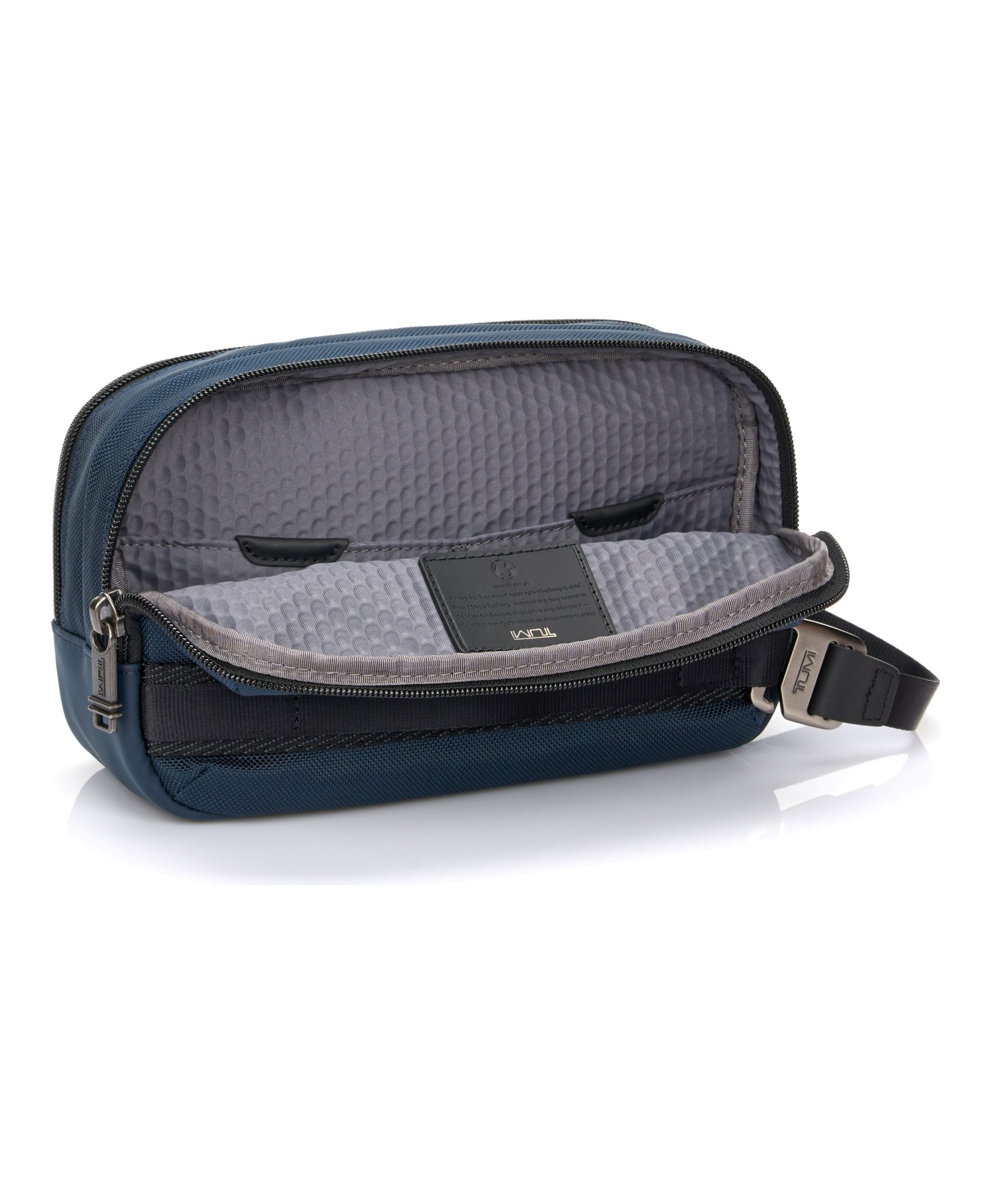 Tumi raymond travel on sale kit