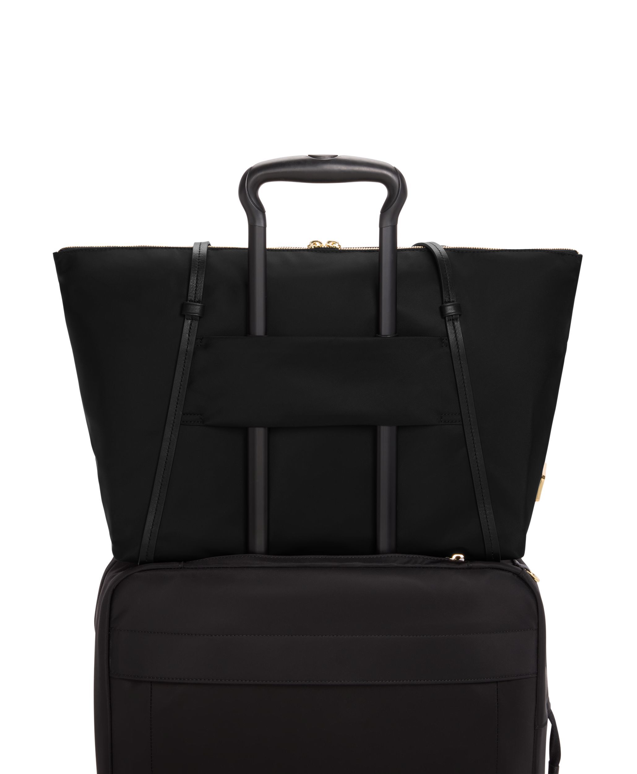Q Tote in Black/Gold | Voyageur | TUMI Singapore