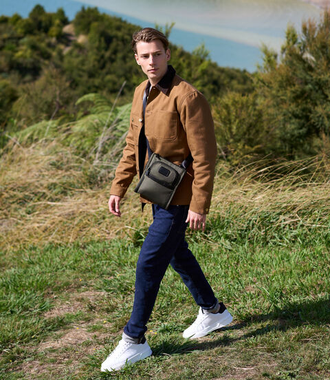 TUMI ALPHA Pocket Bag Small  lifestyle | TUMI