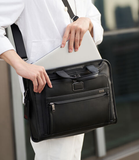 TUMI ALPHA Slim Deluxe Portfolio  lifestyle | TUMI