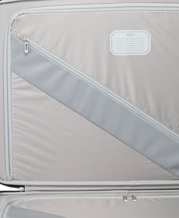 Extended Trip 4 Wheeled Packing Case  hi-res | TUMI