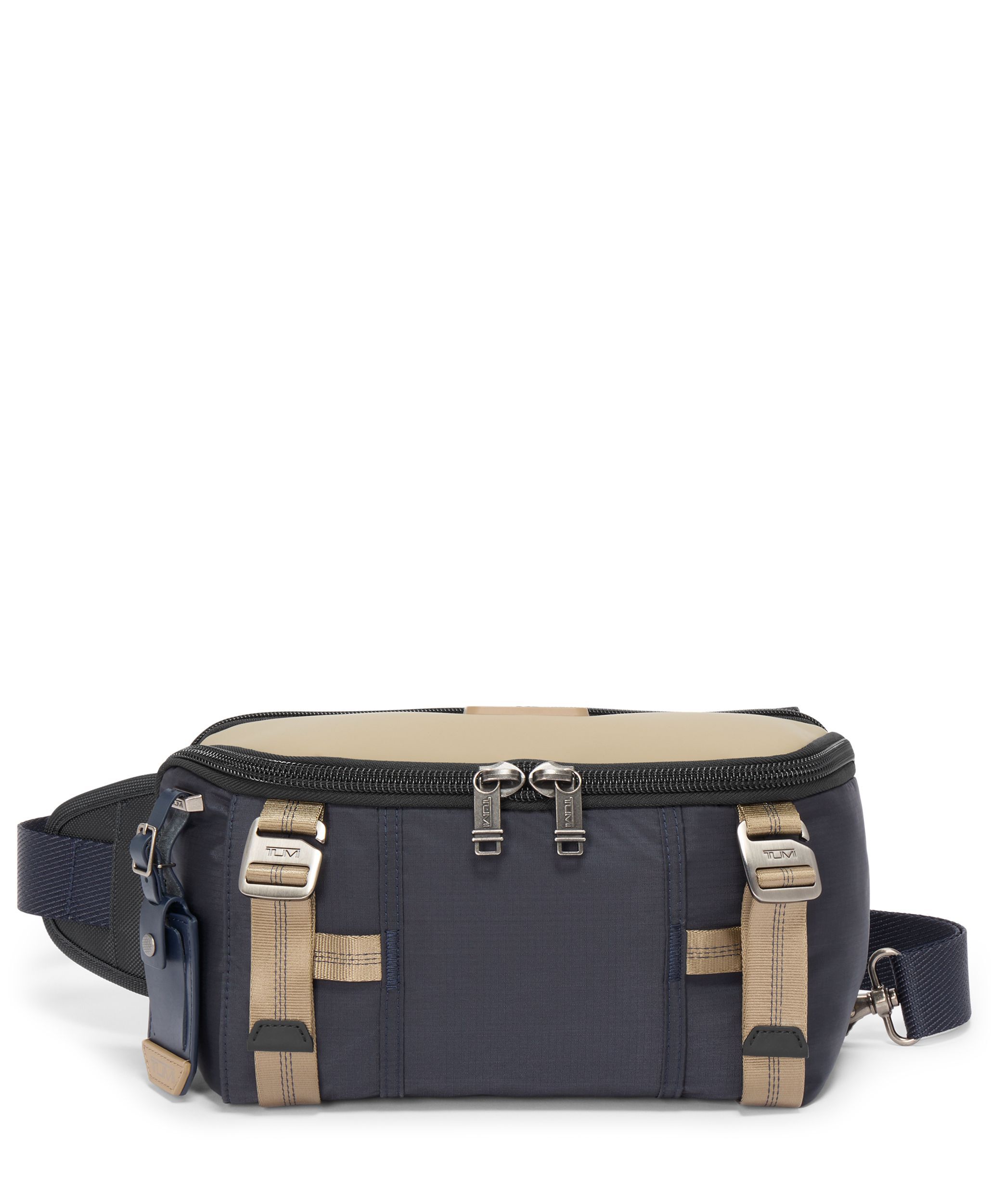 Tumi alpha bravo clearance sling