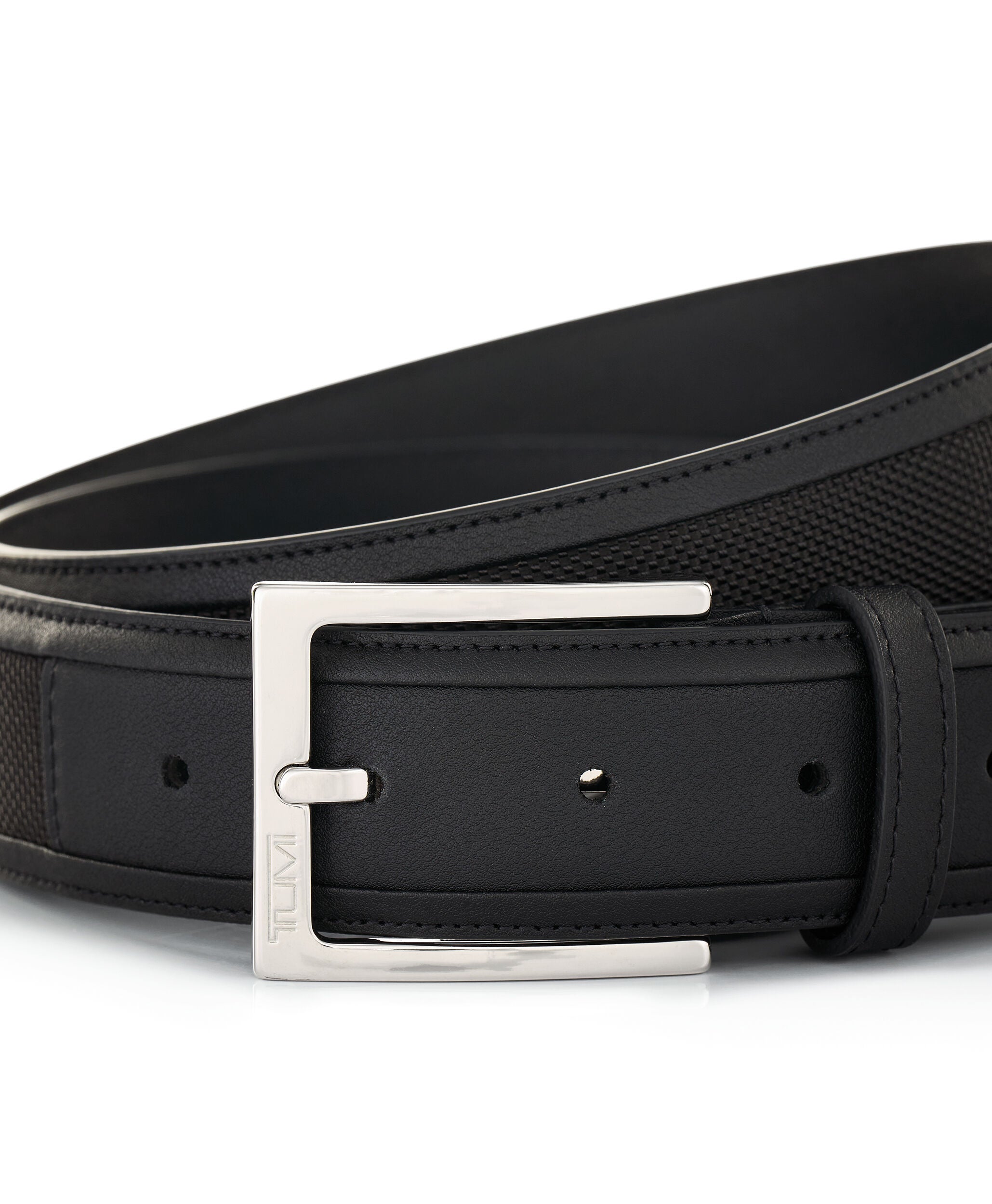 Rect Blstc Belt 35 Mm 42 in Silver/Black | Tumi Belts | TUMI Singapore