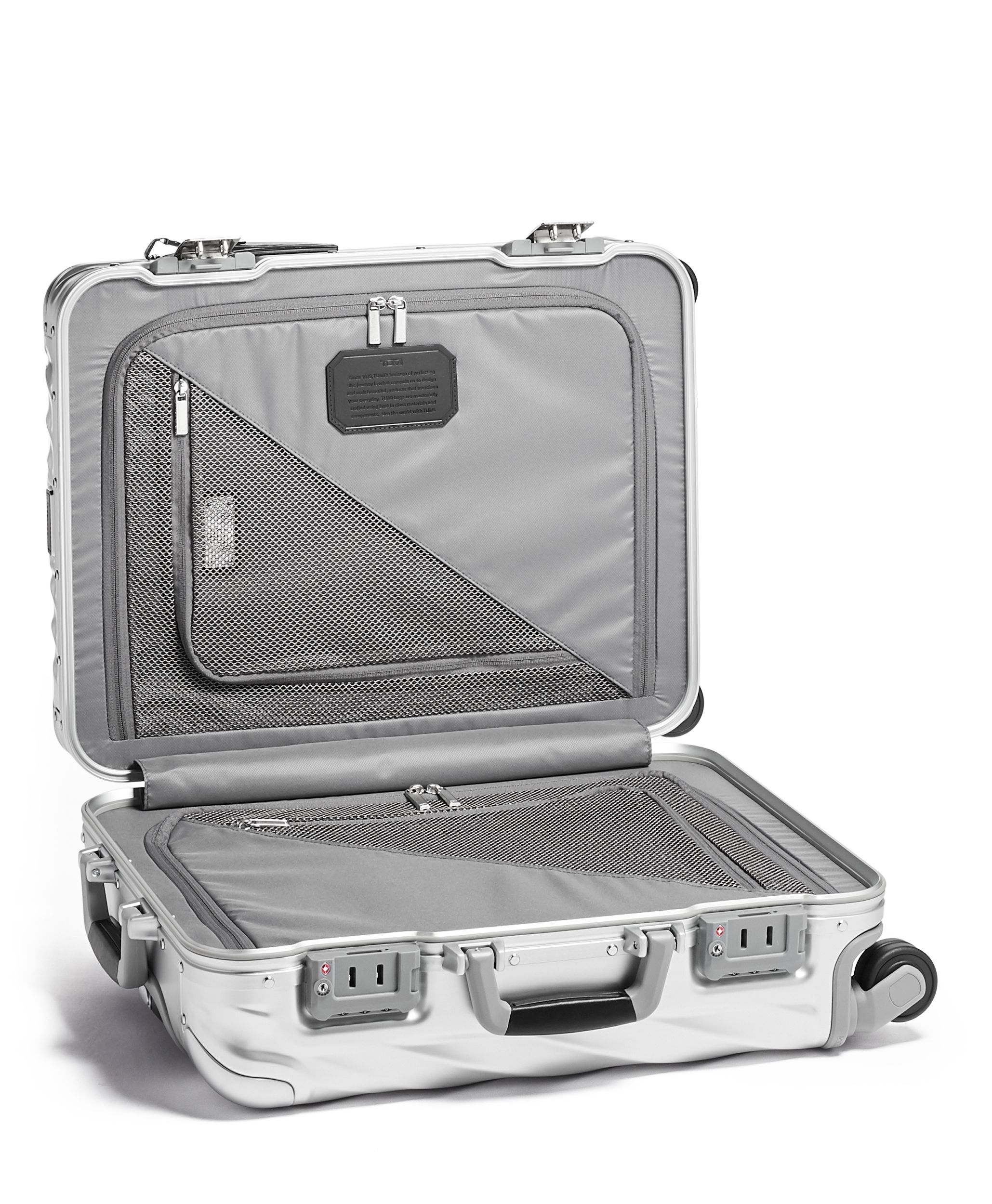 Continental Carry On in Silver | 19 Degree Aluminum | TUMI Singapore