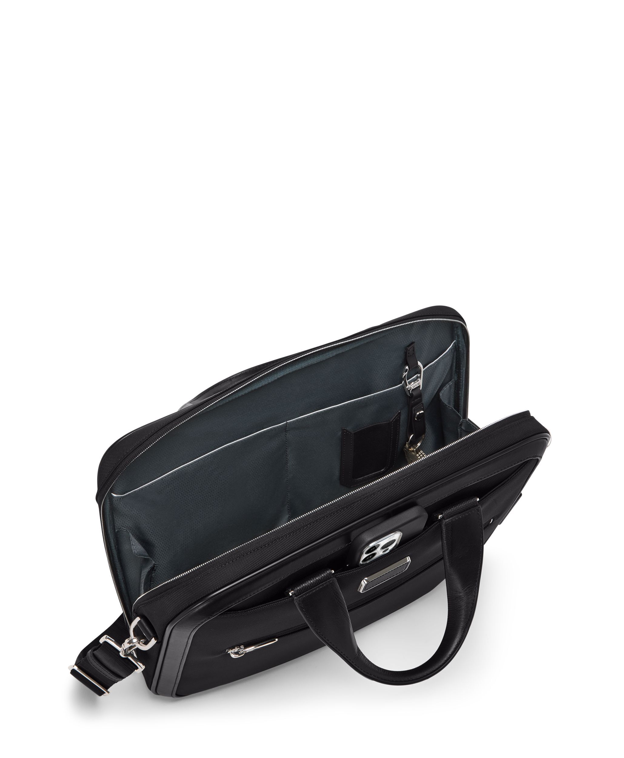 Hannover Slim Brief in Black | Arrivé | TUMI Singapore
