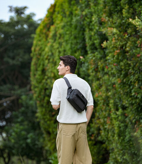 ALPHA BRAVO Ranger Crossbody  lifestyle | TUMI