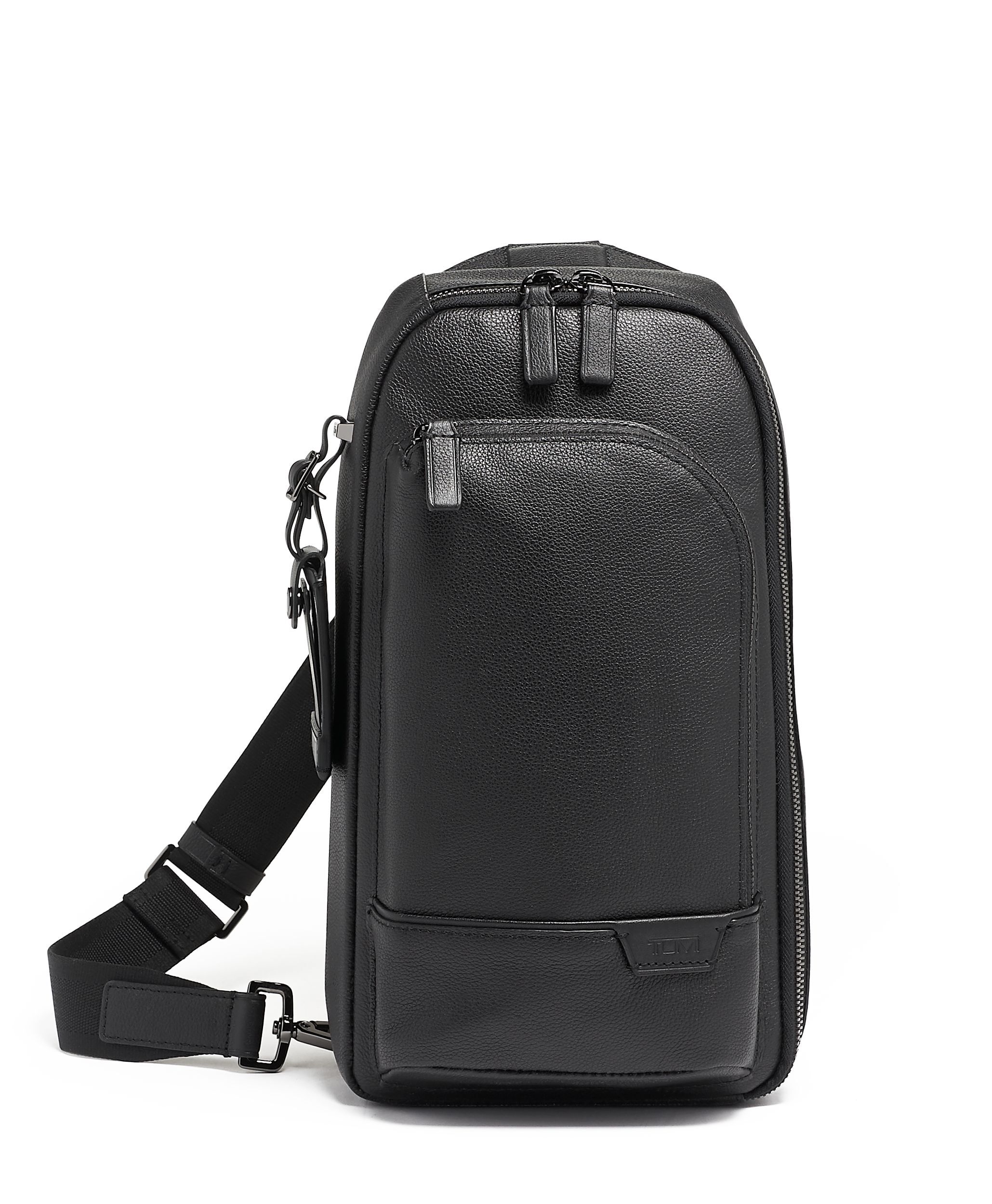 Gregory Sling in Black | Tumi Harrison | TUMI Singapore