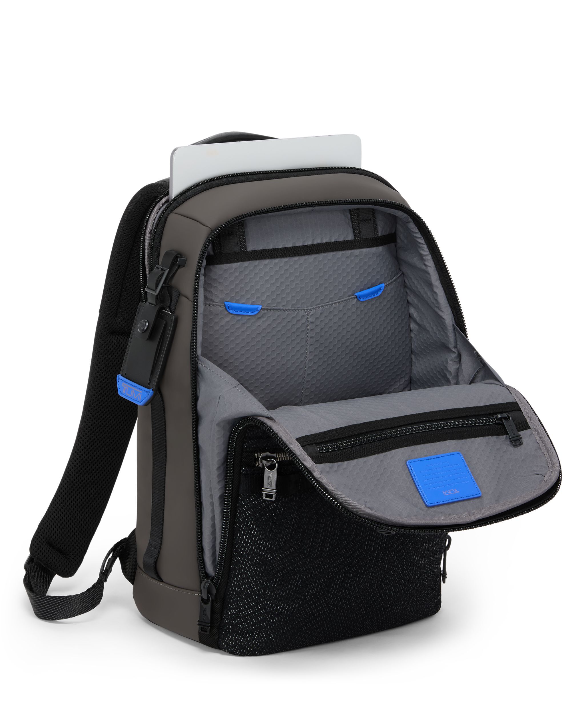 Dynamic Backpack in Black Geometric | Alpha | TUMI Singapore