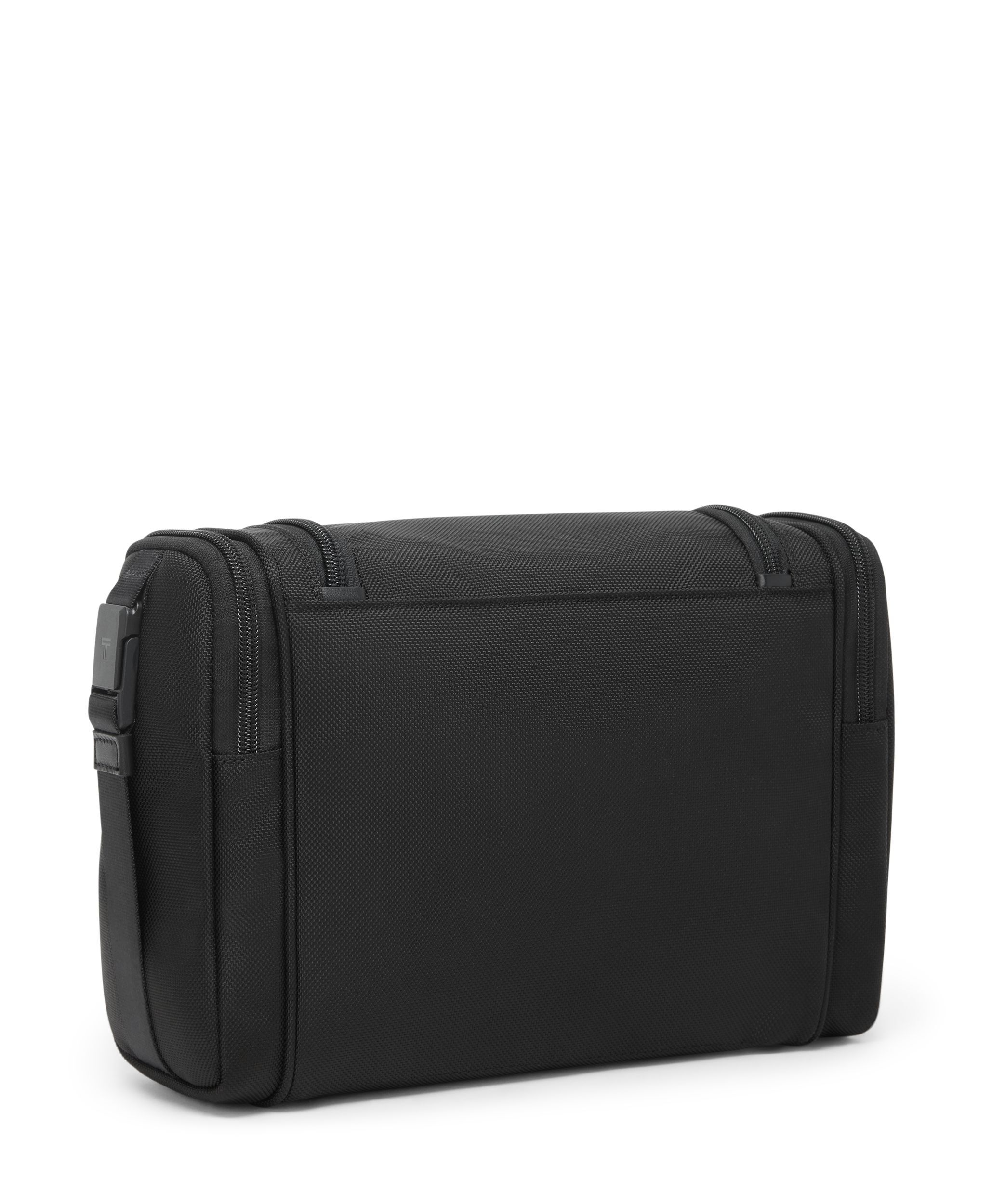 【新品】TUMI Hanging Travel Kit Black トラベル Hanging Travel Kit in Black | Tumi Alpha | TUMI Singapore