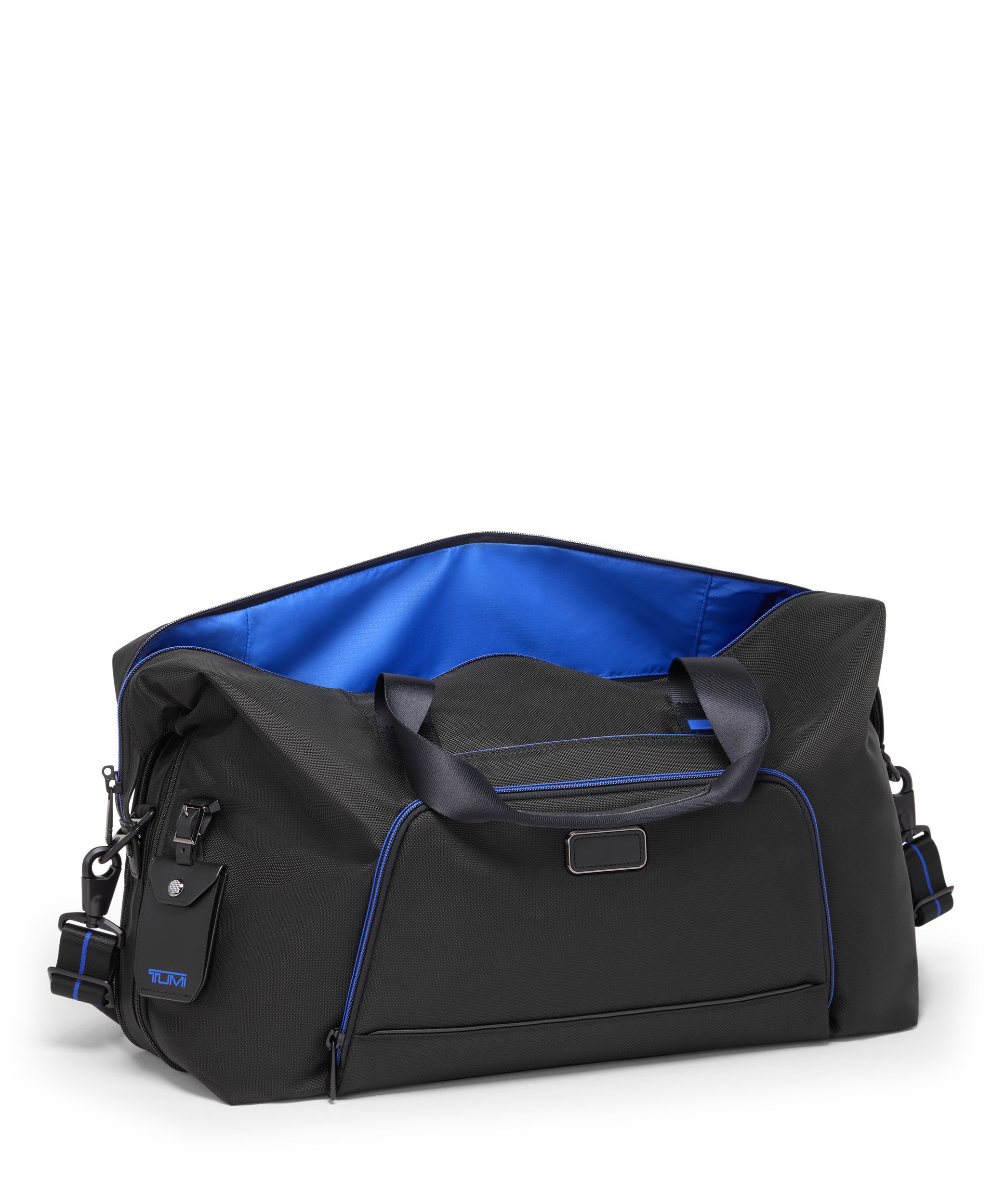 Double Expansion Duffel in Black/Ultra Blue | Tumi Alpha | TUMI