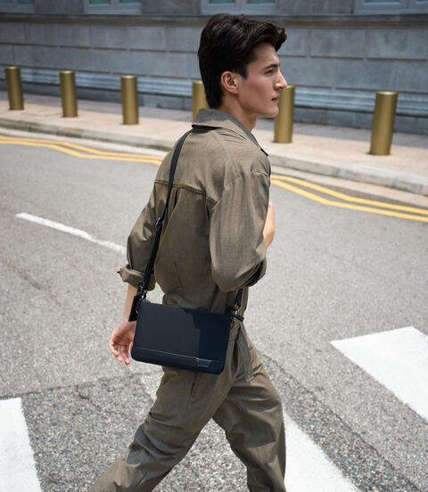 TUMI HARRISON Bardin Clutch  lifestyle | TUMI