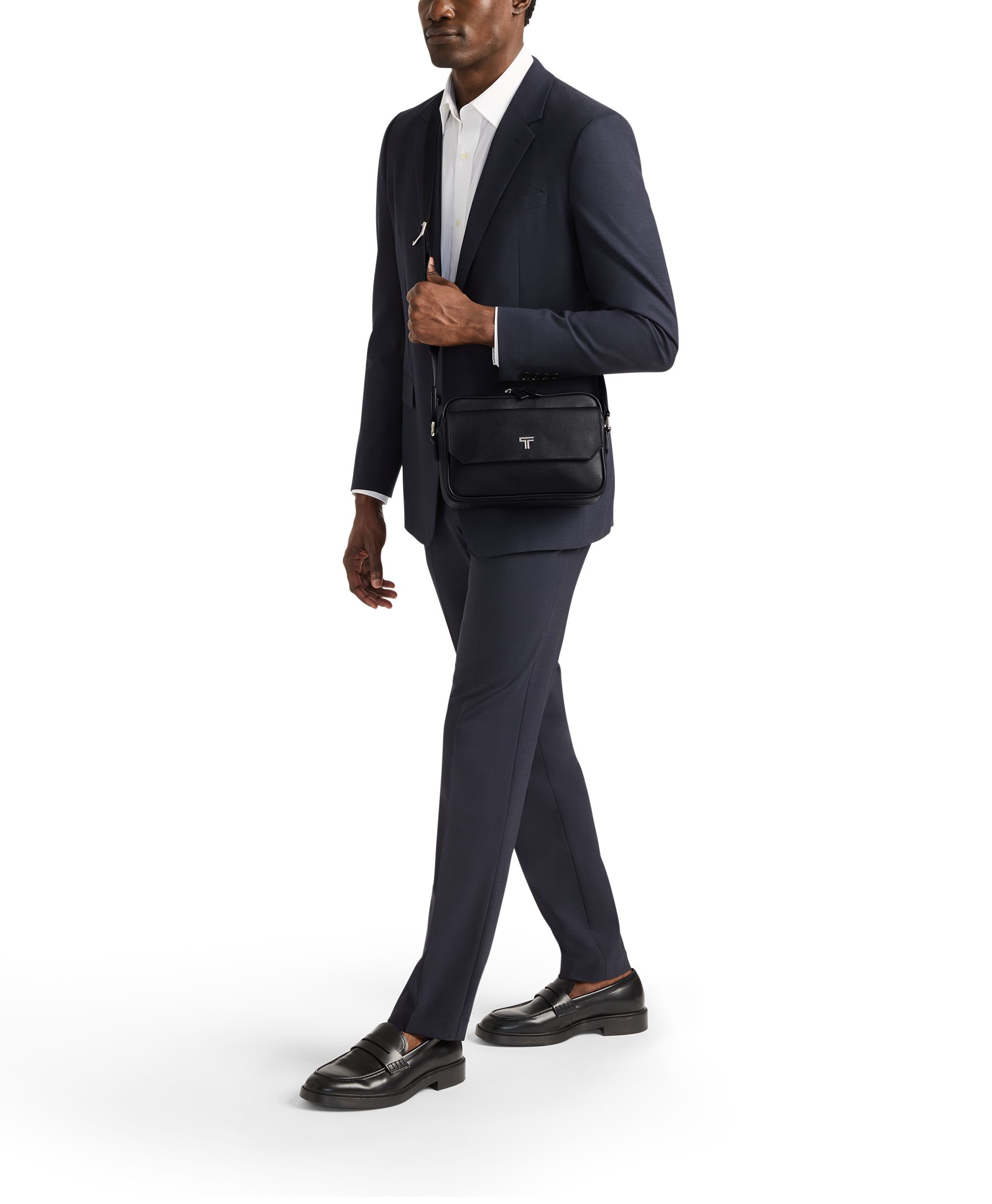 Manzi Crossbody in Black | Turin | TUMI Singapore