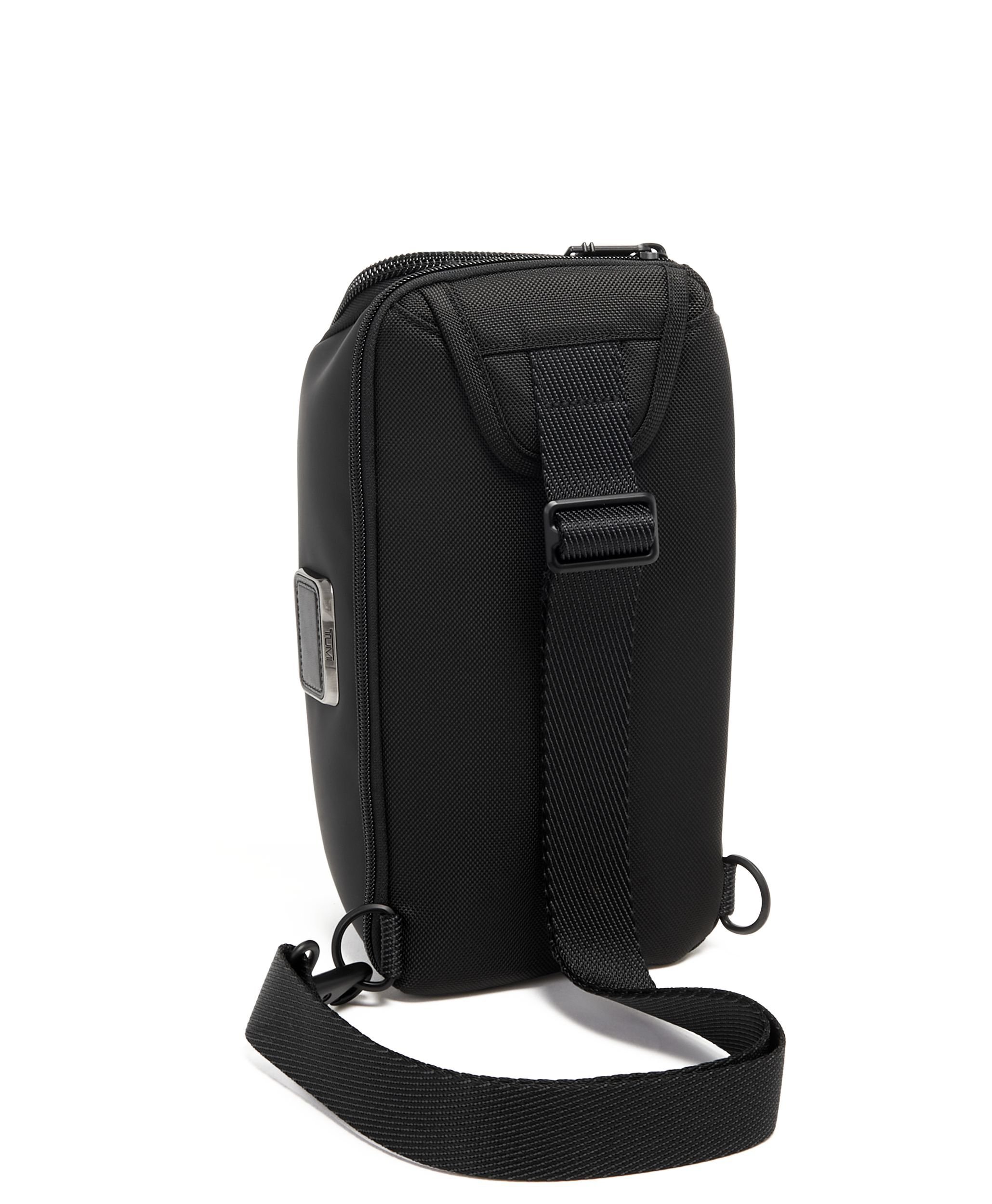tumi bravo sling