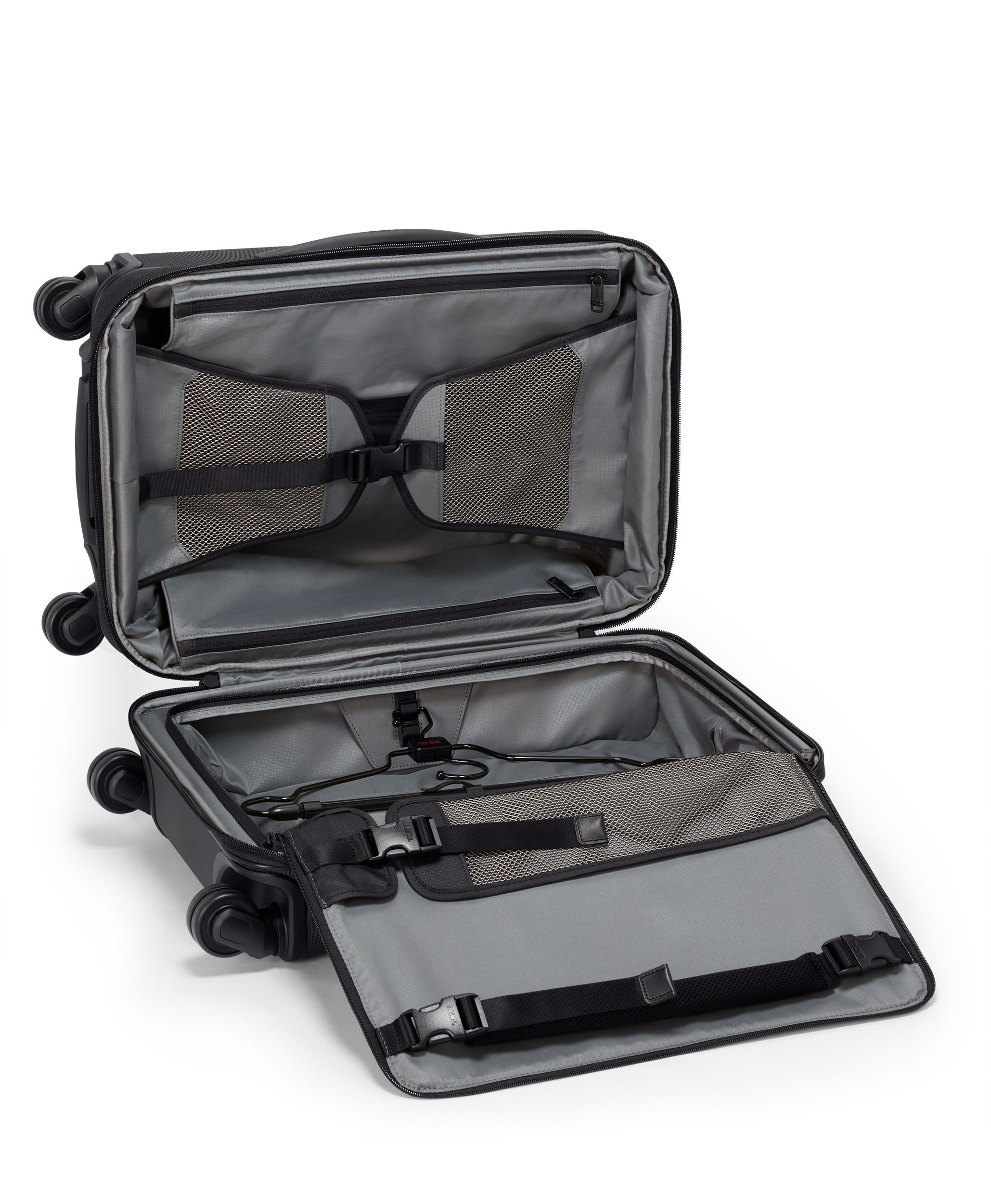 International Expandable 4 Wheeled Carry On in Black | Alpha