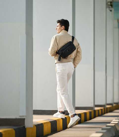 TUMI ALPHA Large Sling  lifestyle | TUMI