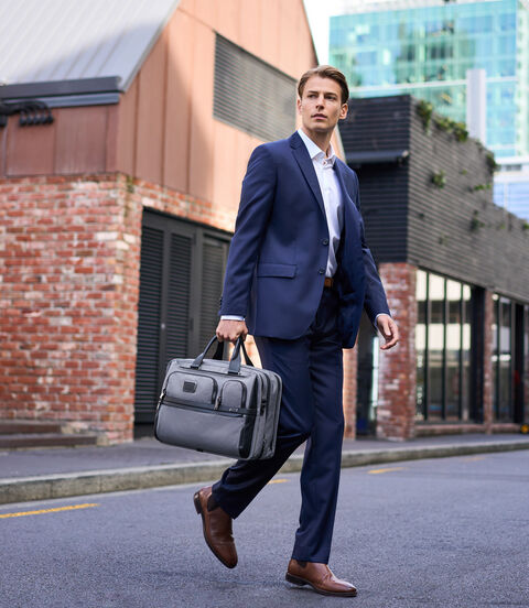 ALPHA X Expandable Organizer Laptop Brief  lifestyle | TUMI