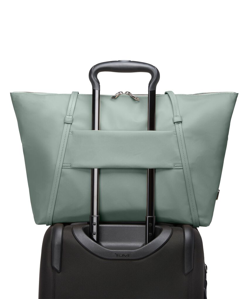 VOYAGEUR Q Tote  hi-res | TUMI