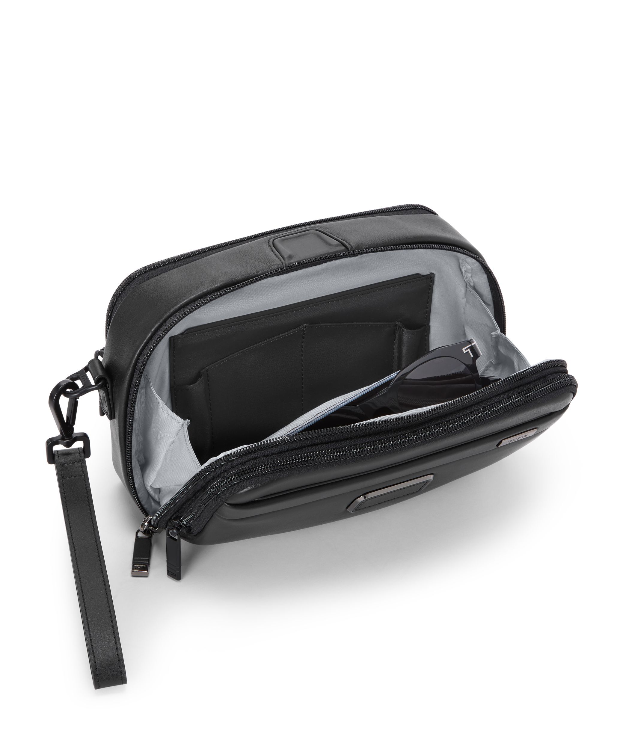 Clutch in Black | Tumi Alpha | TUMI Singapore