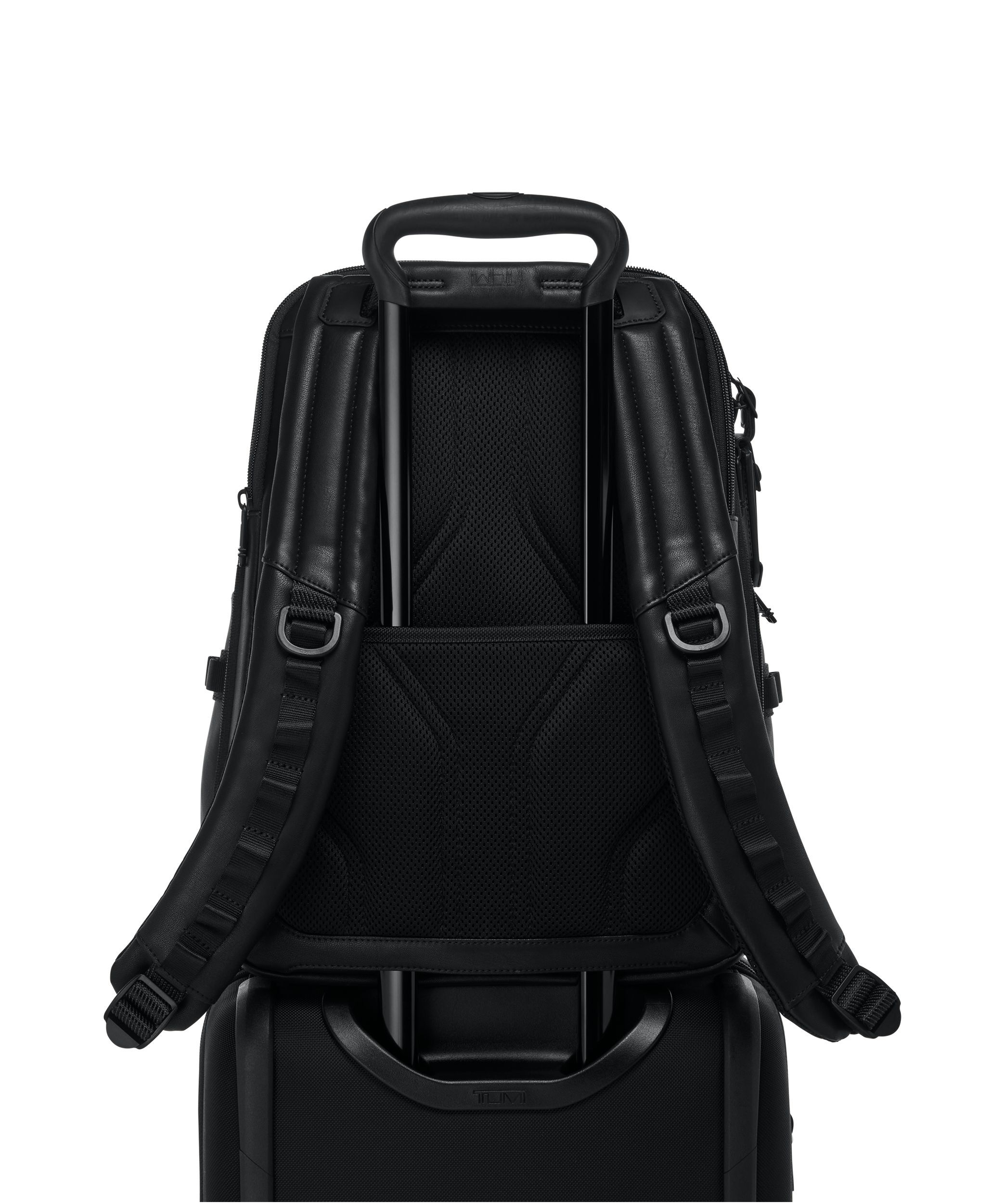 Tumi alpha bravo outlet