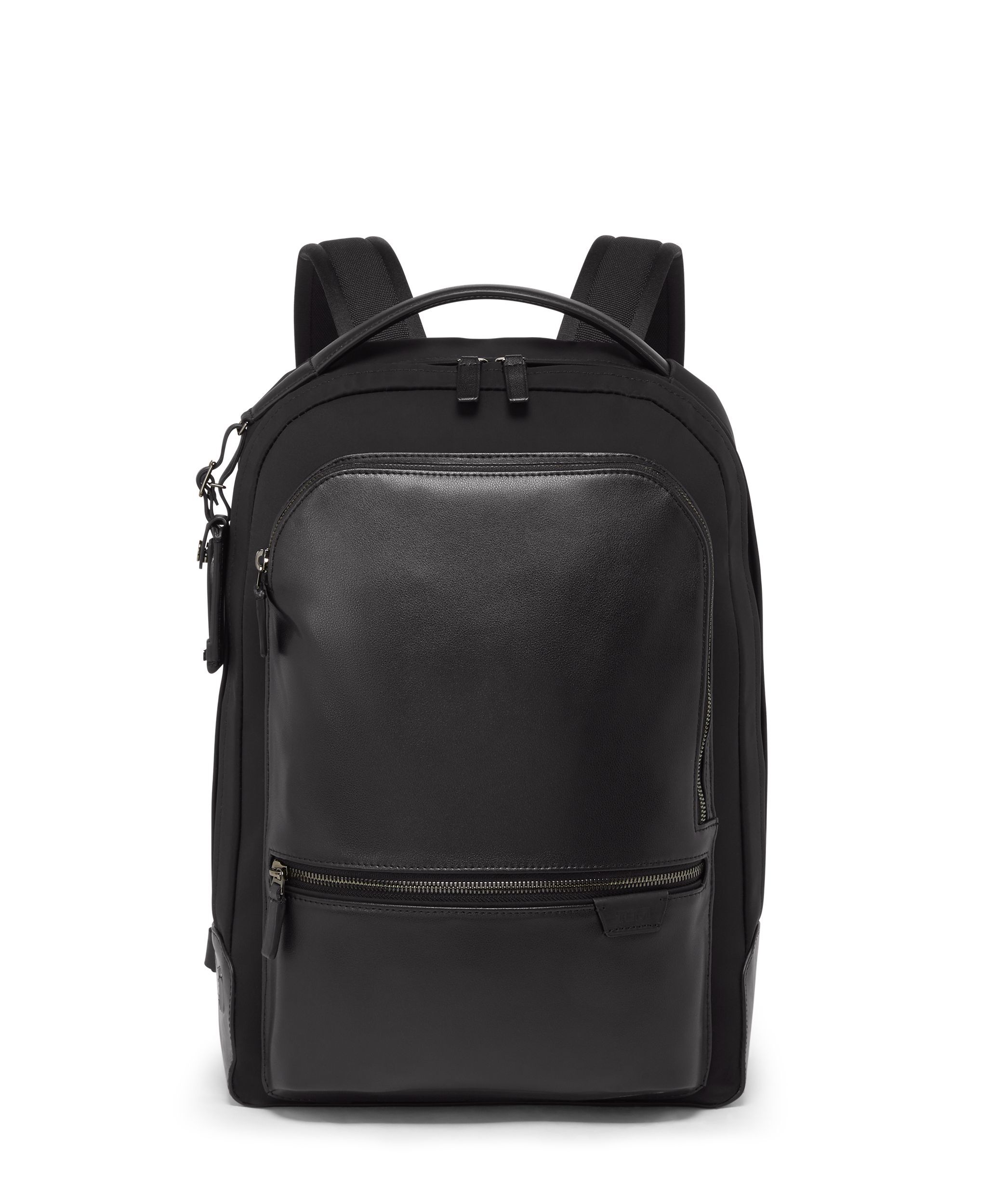 くろ Bradner Backpack in Black/Black | Tumi Harrison | TUMI Singapore