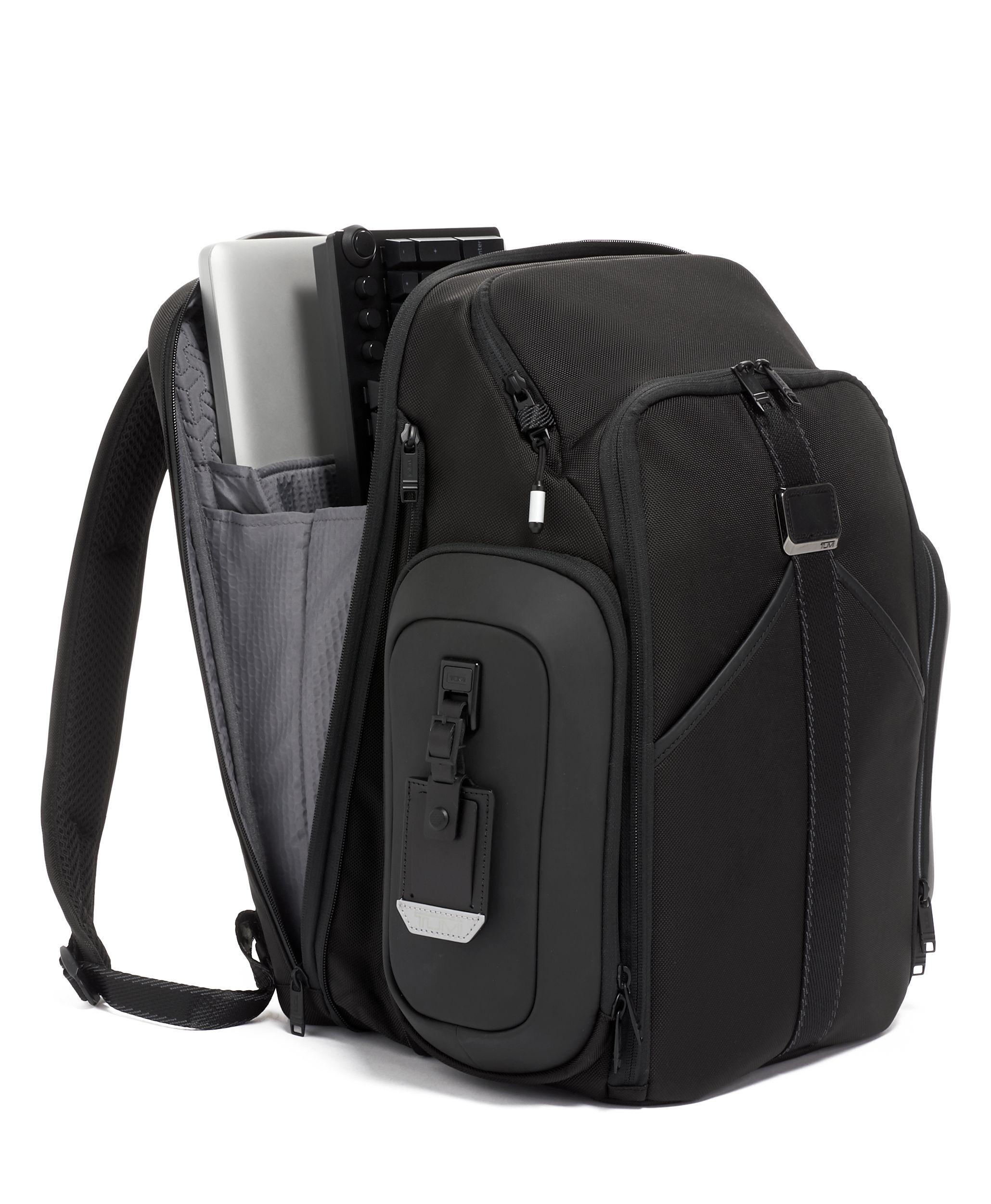Esports Pro Large Backpack in Black | Alpha Bravo | TUMI Singapore