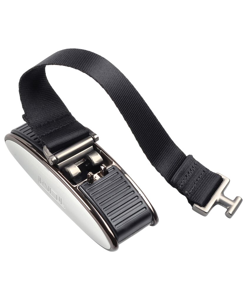 Tumi Scale  hi-res | TUMI