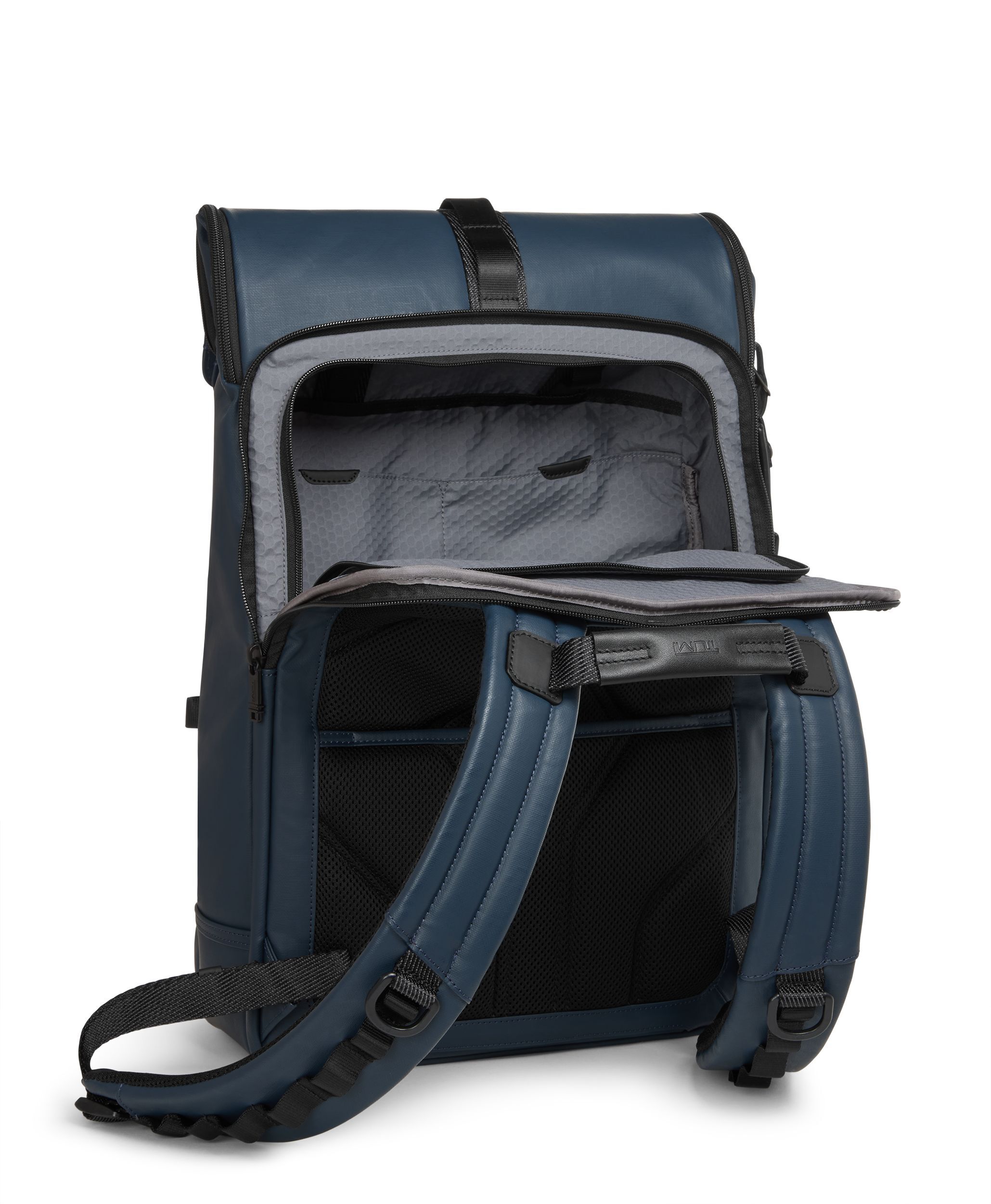 美品 TUMI 222610 Alpha Bravo ネイビー×茶 A4対応 Surveillance Backpack in Navy Coated Canvas | Alpha Bravo | TUMI