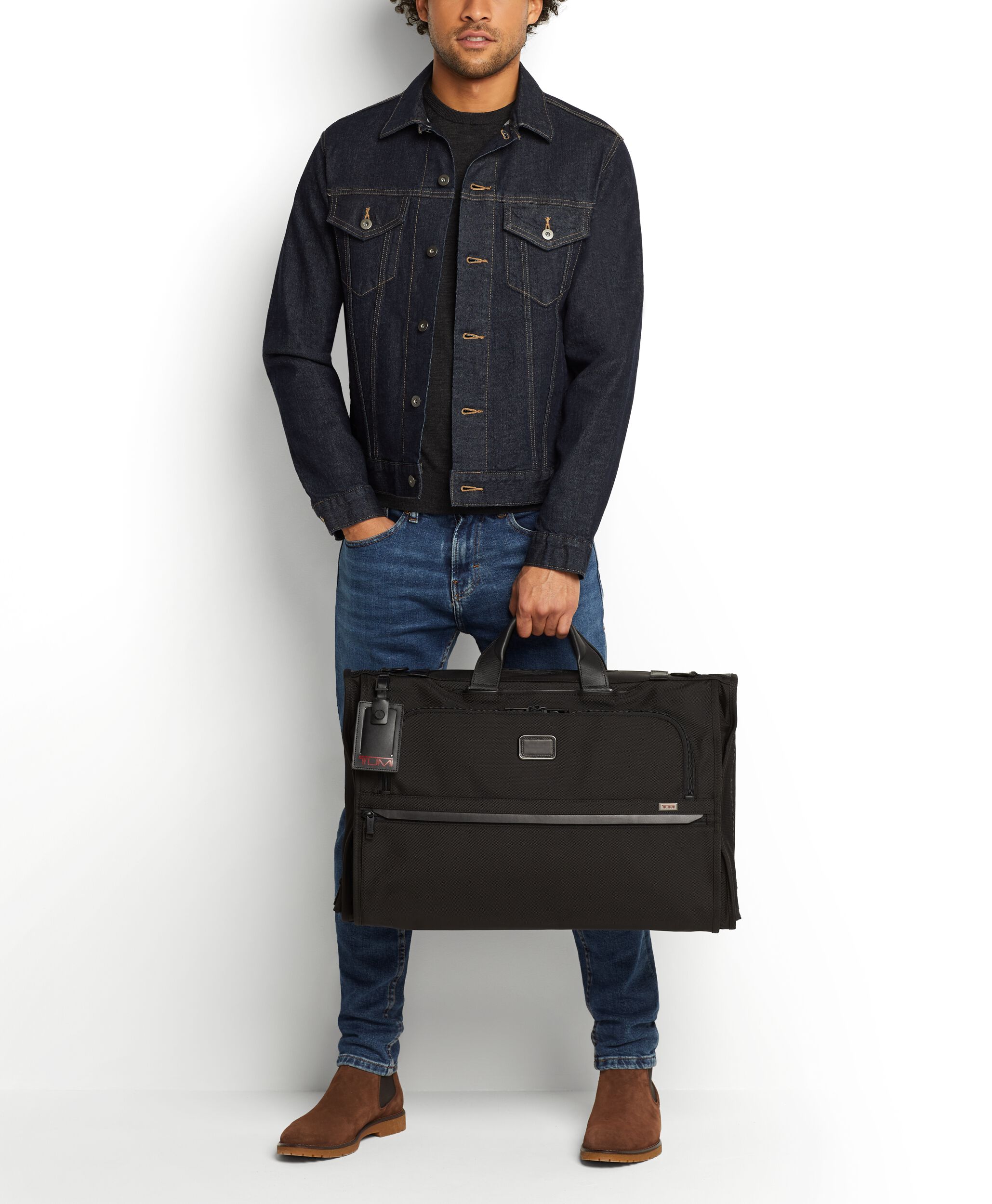 Tumi TUMI ALPHA GARMENT TRI FOLD C O TUMI Singapore