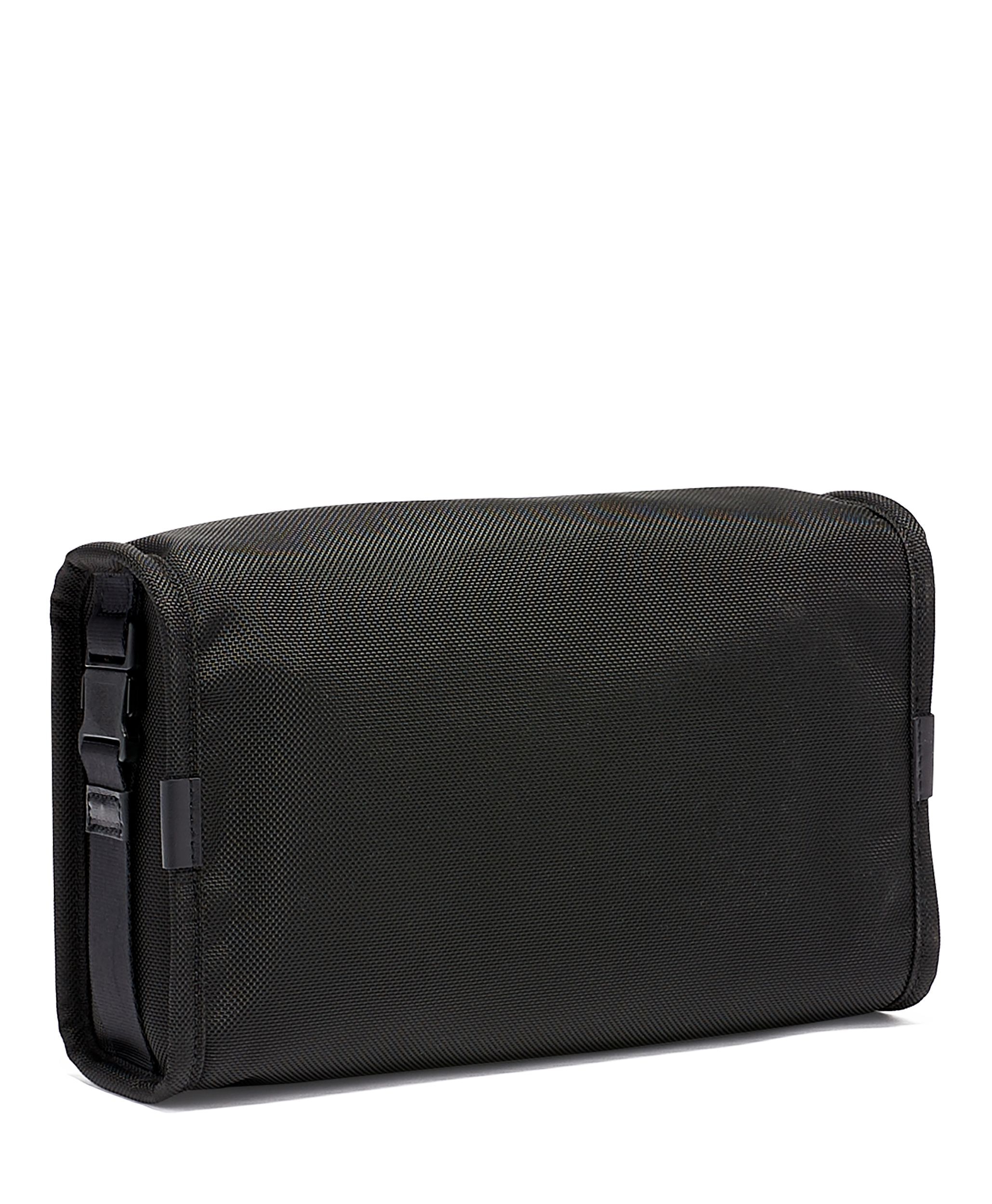 Tumi toiletry bag sales sale
