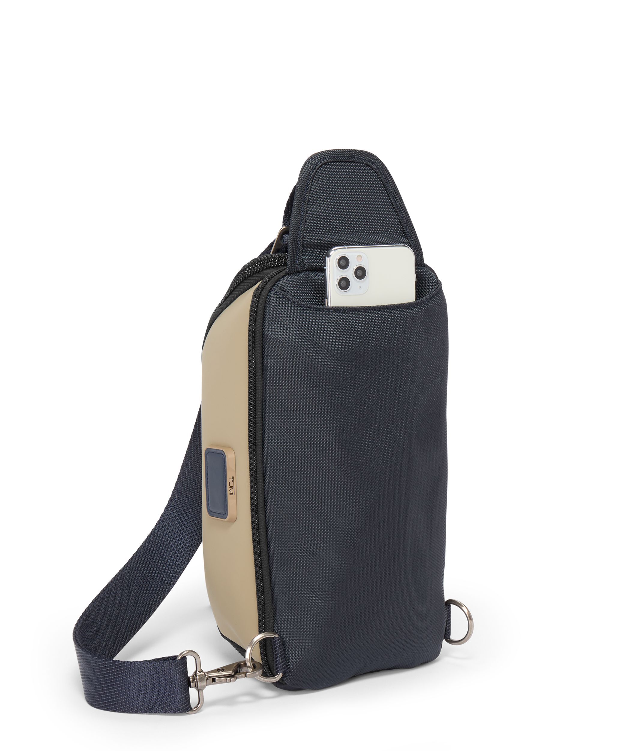 Tumi kelley hot sale sling navy