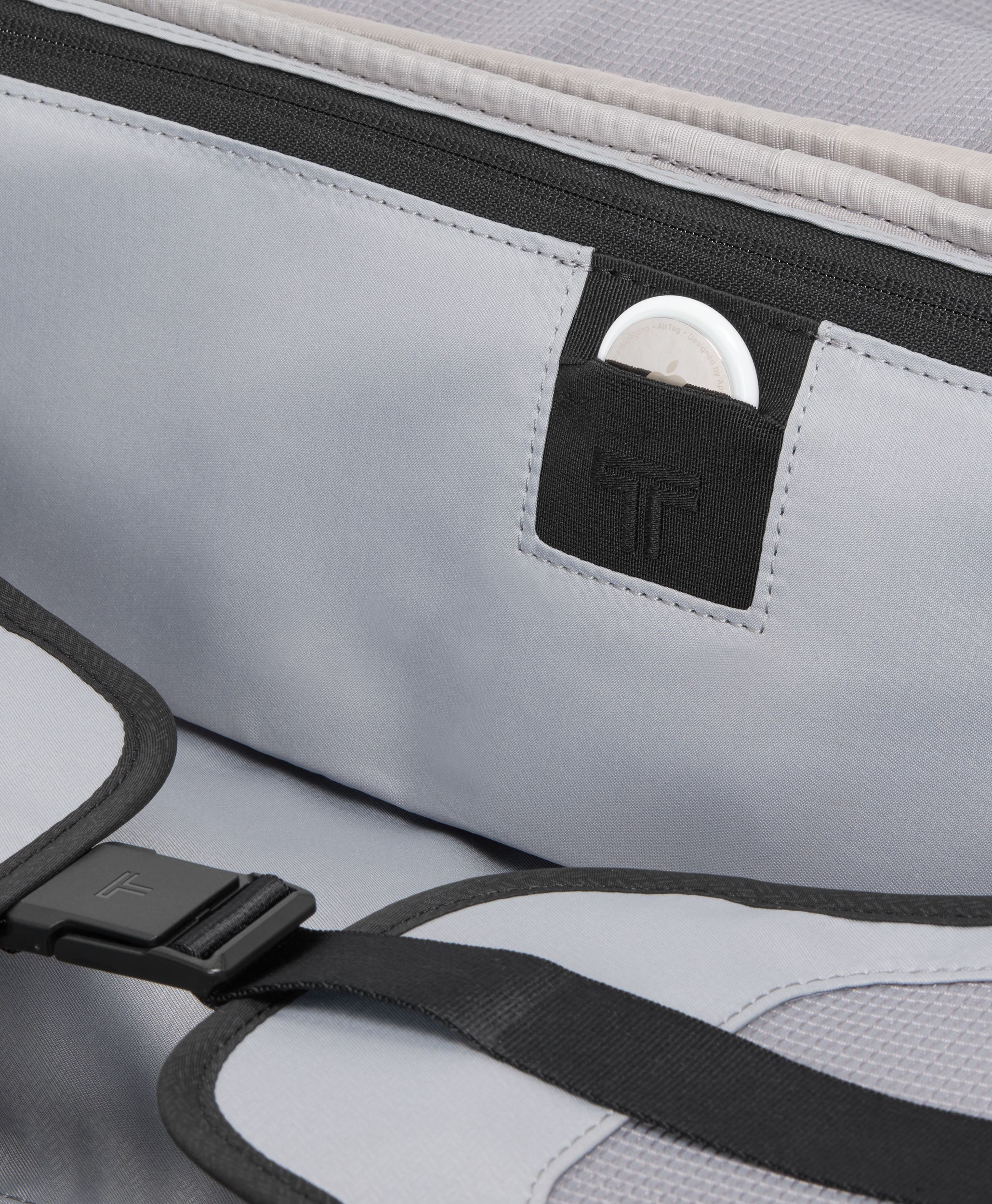 Large Dual Access Expandable Checked in Black | Tumi Alpha | TUMI