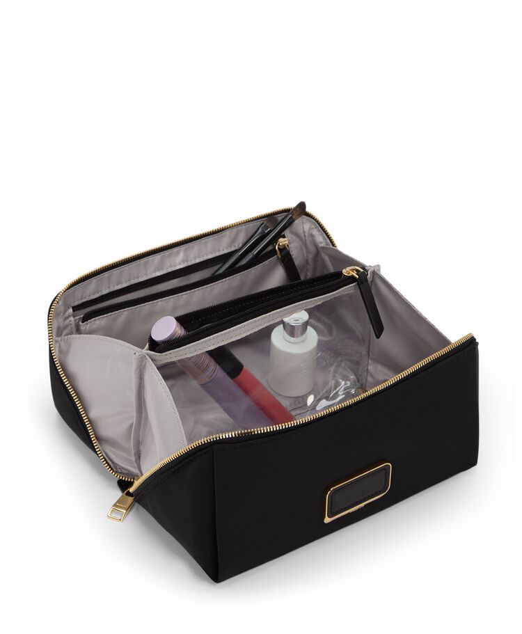 VOYAGEUR Dallas Cosmetic  hi-res | TUMI