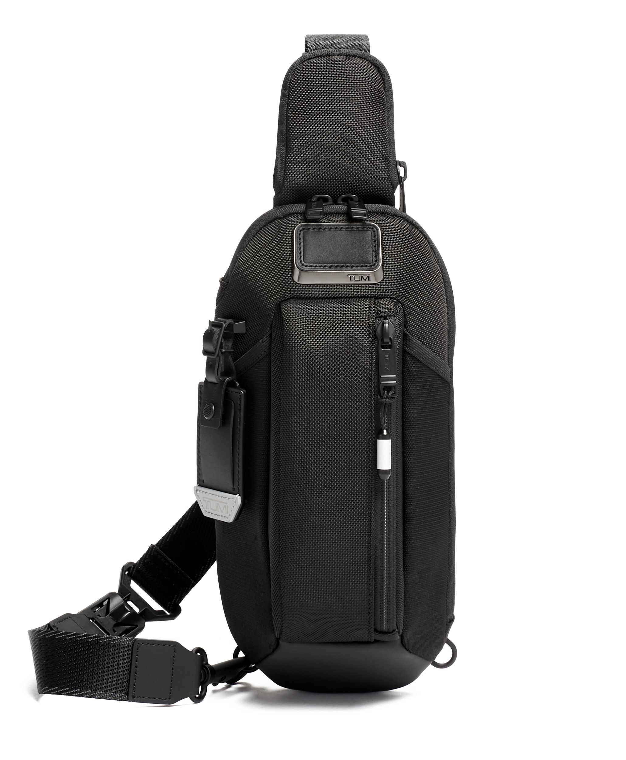 Esports Pro Sling in Black | Alpha Bravo | TUMI Singapore