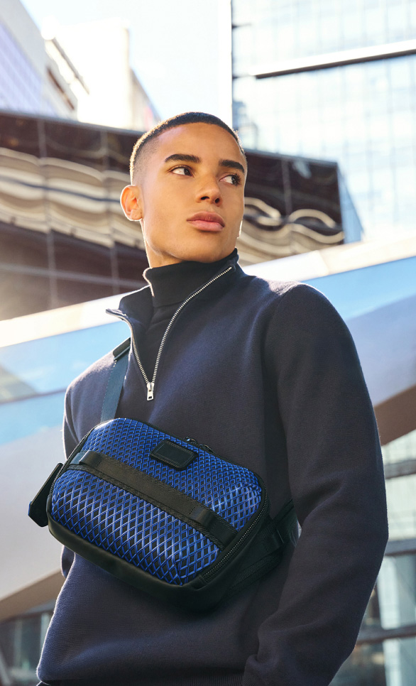 FW25_1565011324_Bravo_RangerXbody_ElectricBlue_gridBreaker_202508