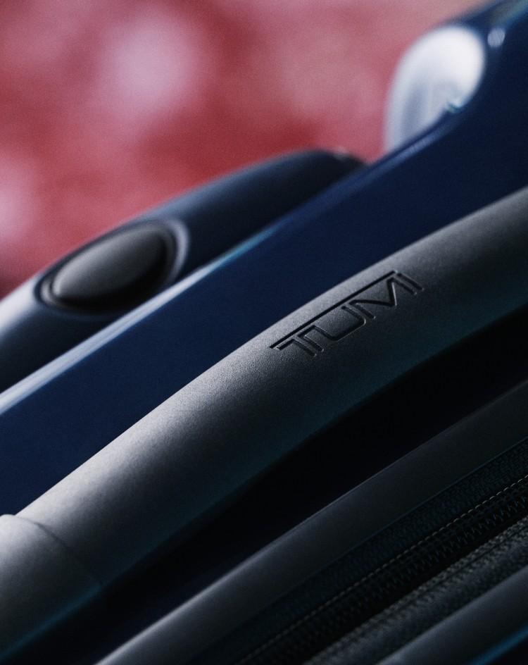 Image 138: The TUMI Difference