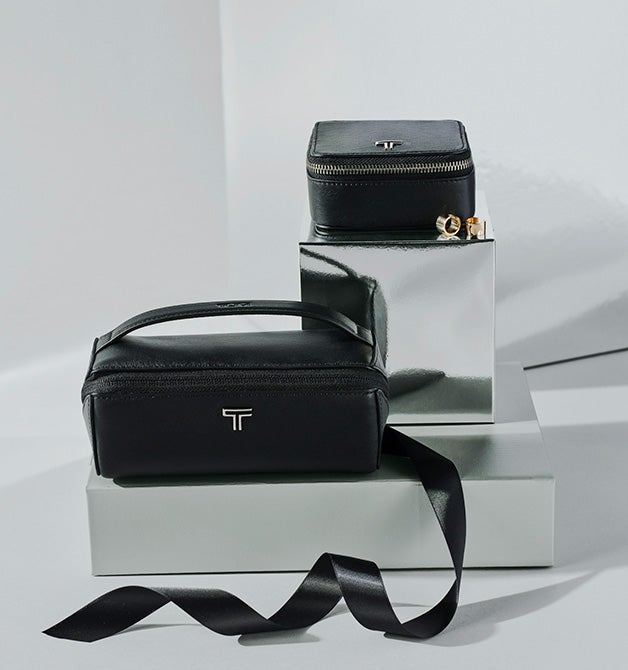TUMI Gift Finder